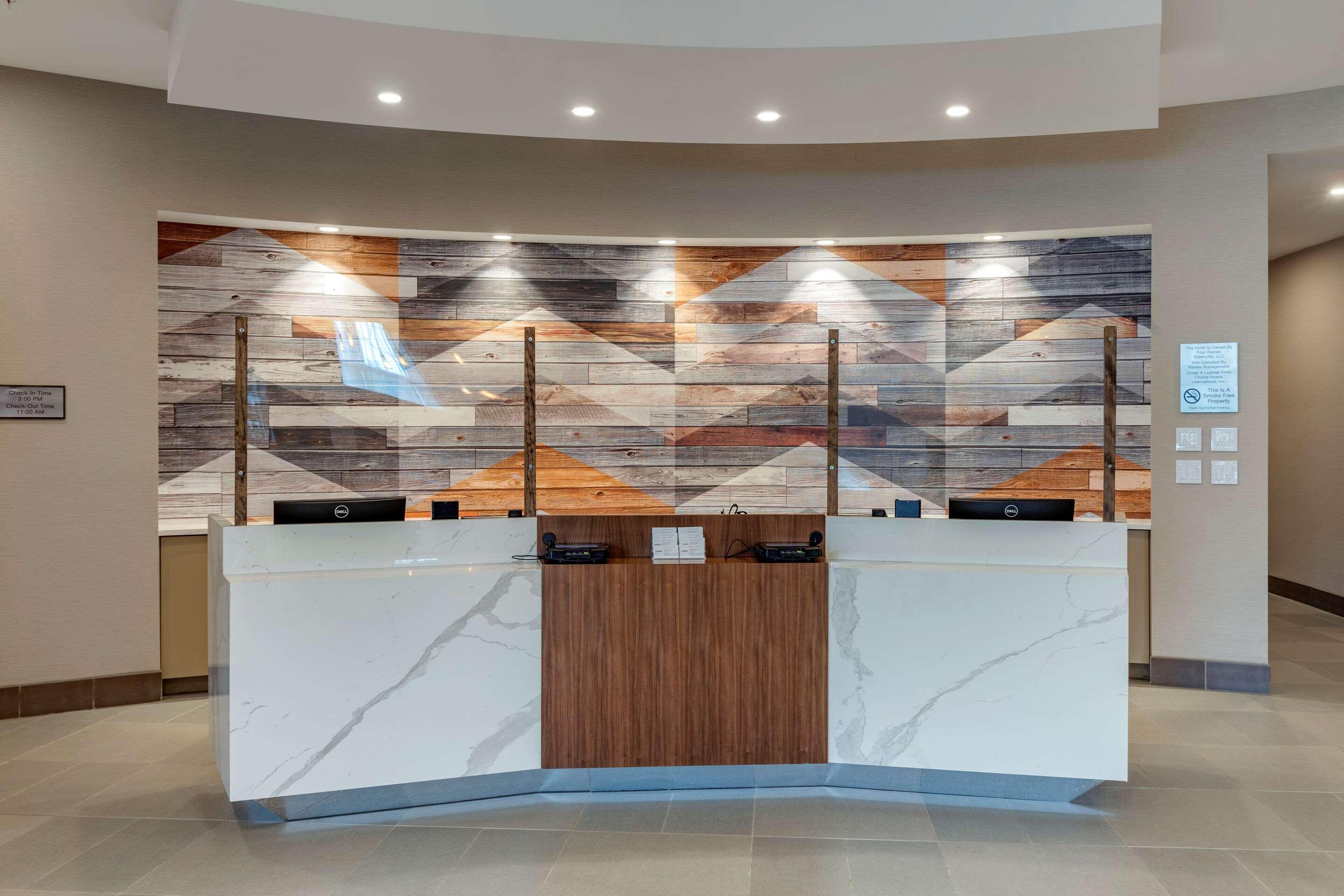 Cambria Hotel Greenville Buitenkant foto