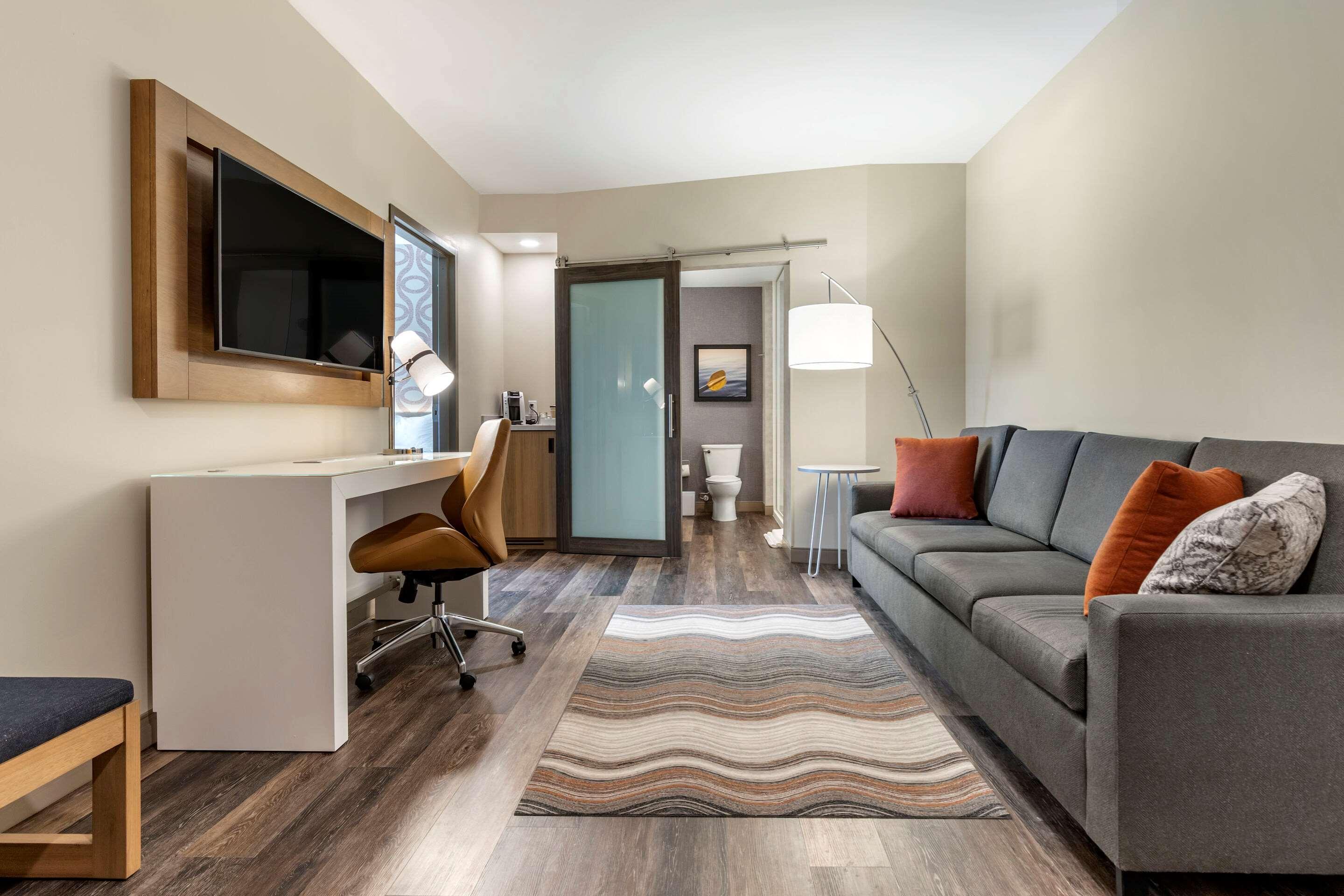 Cambria Hotel Greenville Buitenkant foto