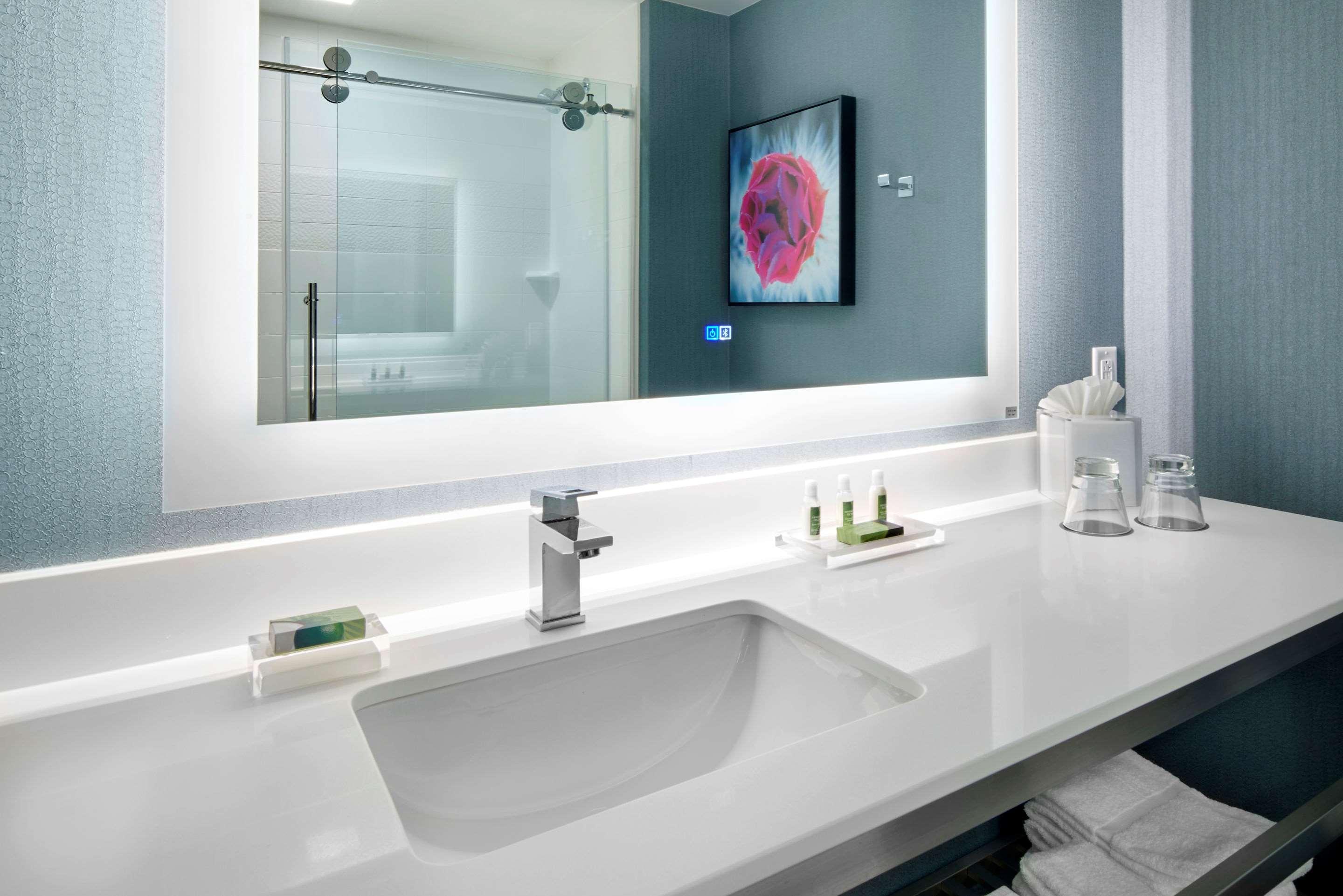 Cambria Hotel Greenville Buitenkant foto
