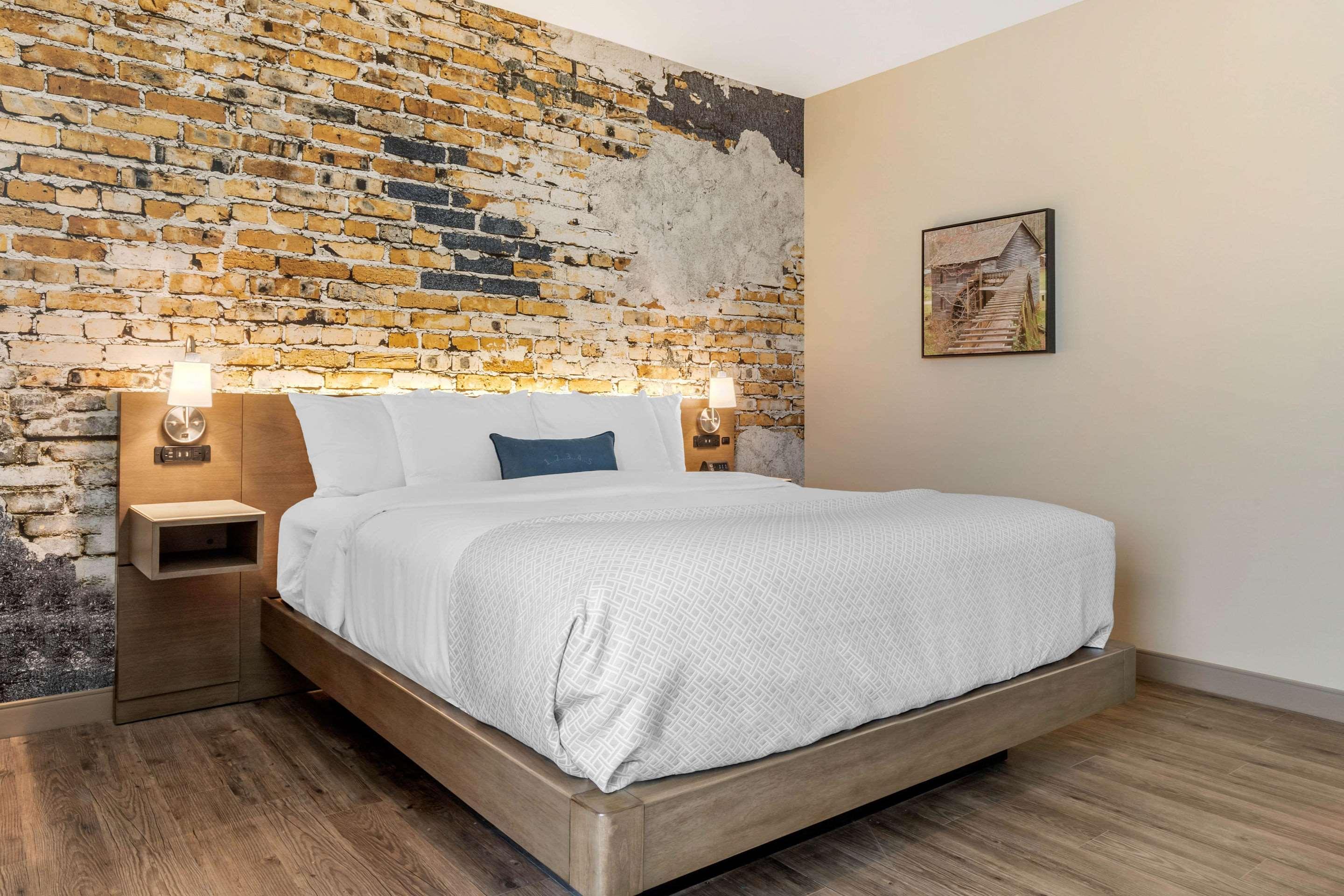 Cambria Hotel Greenville Buitenkant foto